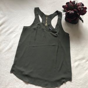 ☘️☘️ Express tank top